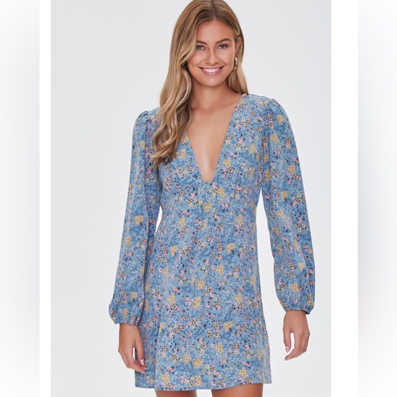 Forever 21 Dresses & Skirts - NWT forever 21 blue floral print long sleeve mini dress size medium (M) New!